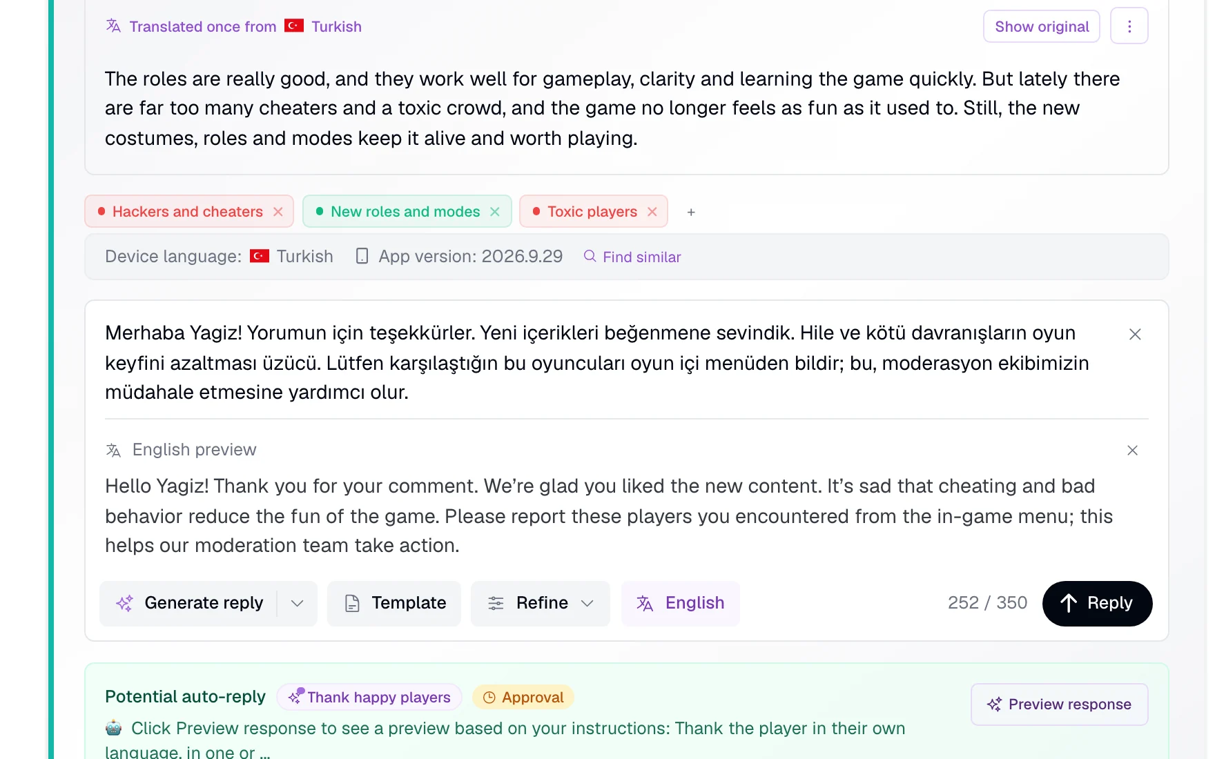 A French draft reply with its English translation open underneath, beside the suggestions it drew on and the send control.